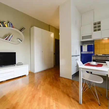 Apartament Bovisa Halldis *