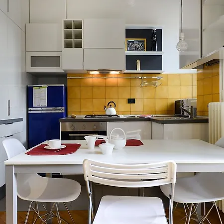 Apartament Bovisa Halldis Mediolan